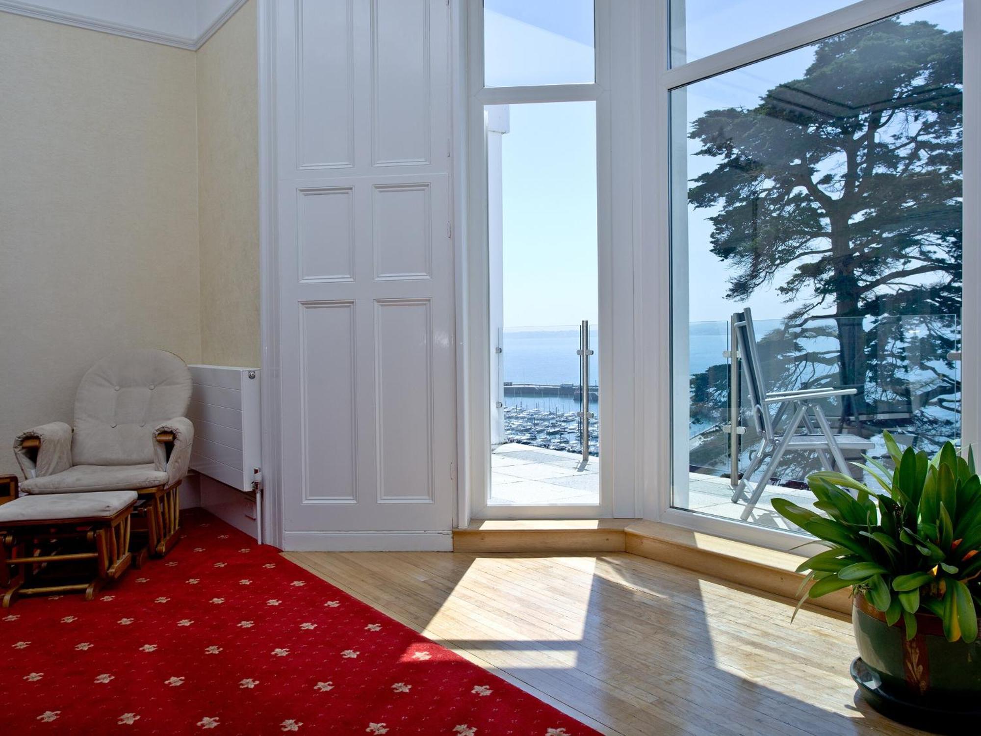 Holiday home Riviera Mansion,